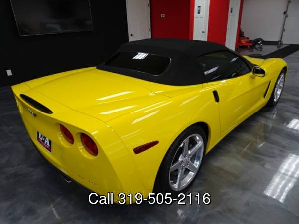 2005 Chevrolet Corvette Convertible - - by dealer for sale in Waterloo, IA – photo 7