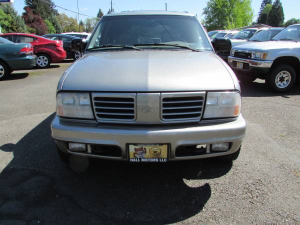 2001 OLDSMOBILE BRAVADA ALL WHEEL DRIVE LOADED - - by for sale in Vancouver, OR – photo 2