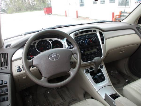 2007 Toyota Highlander Base FWD Sunroof/Sharp for sale in CENTER POINT, IA – photo 7