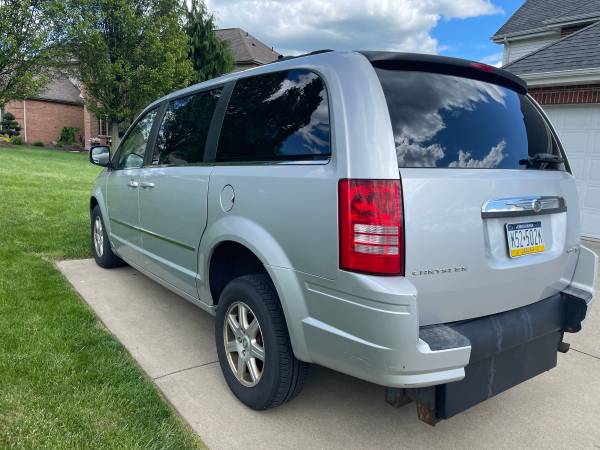 2012 Chrysler Town Country Wheelchair Handicap Mobility Rear Entry for sale in Bethel Park, PA – photo 8