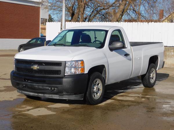 2009 Chevrolet Silverado - cars & trucks - by dealer - vehicle... for sale in Flint, MI – photo 3