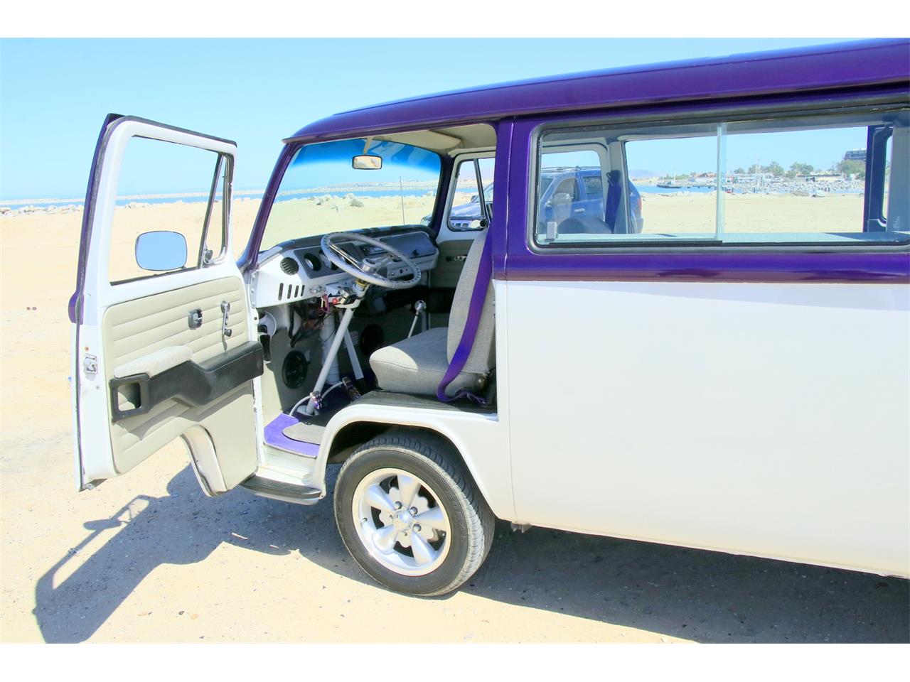 1972 Volkswagen Bus for sale in Other, Other – photo 8
