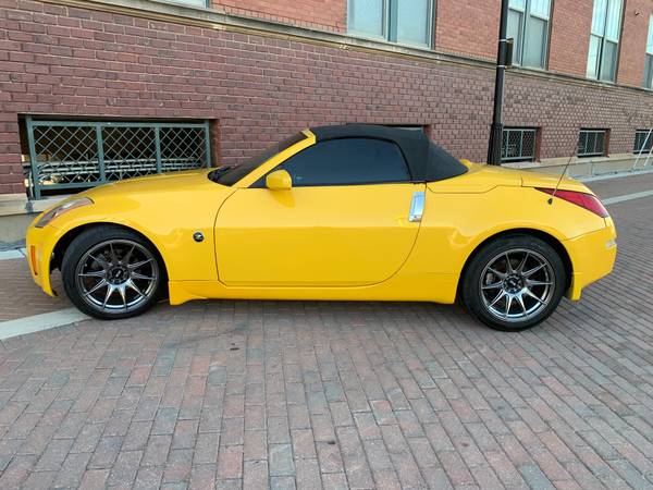 2005 NISSAN 350Z ROADSTER. RUNS, DRIVES, AND HANDLES GREAT! for sale in 2829 N. BROADWAY WICHTA KS, KS – photo 10