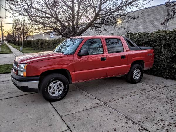2003 Avalanche 4WD runs and DRIVES GREAT!!! - cars & trucks - by... for sale in Salt Lake City, UT – photo 5