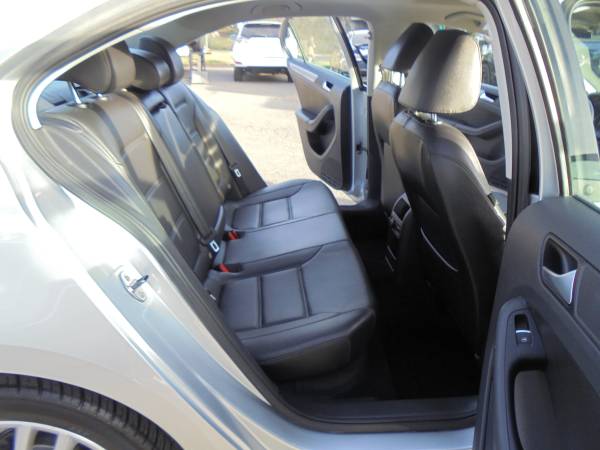 2014 Volkswagen Jetta 2.0L TDI 4D,36k, Clean Carfax/Title, Must See! for sale in Santa Rosa, CA – photo 14