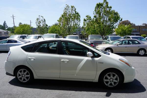 2009 Toyota Prius Touring Navigation/Back Up Camera White - cars & for sale in Walnut Creek, CA – photo 8
