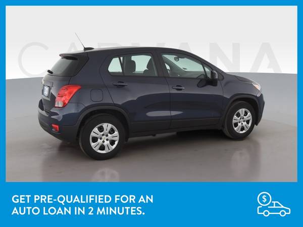 2019 Chevy Chevrolet Trax LS Sport Utility 4D hatchback Blue for sale in Luke Air Force Base, AZ – photo 9