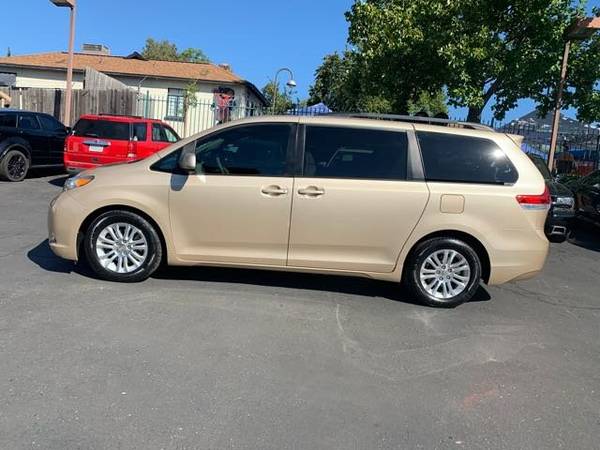 2012 Toyota Sienna XLE 8-Passenger*Back Up Camera*DVD Player*Financing for sale in Fair Oaks, CA – photo 9