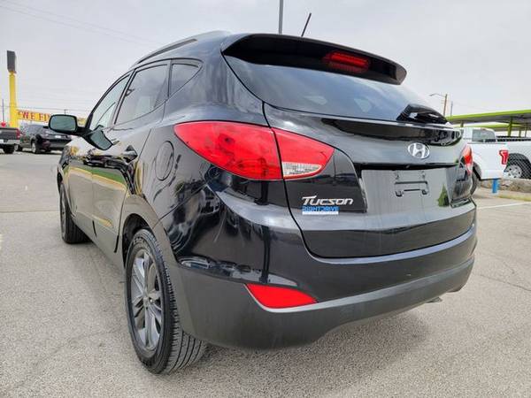 2015 Hyundai Tucson SE Sport Utility 4D suv BLACK for sale in El Paso, TX – photo 5