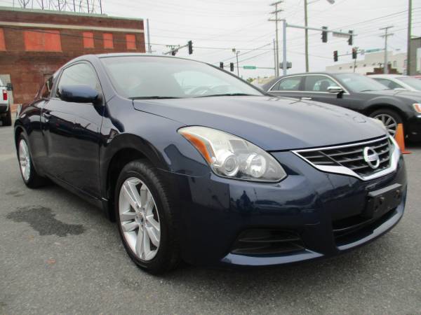 2013 Nissan Altima CPE **Steal Deal/Low Miles & Clean Title** for sale in Roanoke, VA – photo 3