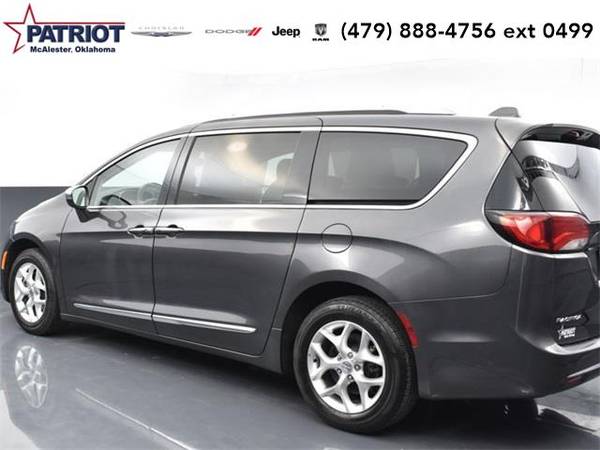 2020 Chrysler Pacifica Limited - mini-van - - by for sale in McAlester, AR – photo 3