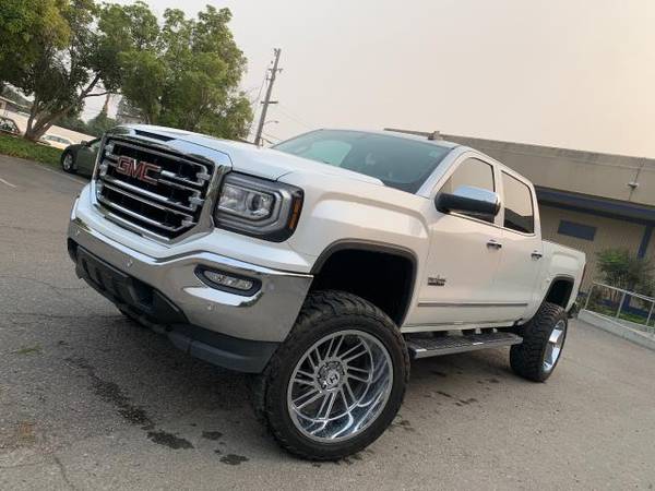 2017 GMC Sierra 1500 Crew Cab SLT ~ One Owner ~ 23K Miles ~... for sale in San Leandro, CA – photo 2