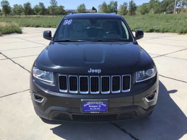 2014 Jeep Grand Cherokee Laredo 4X4 - Financing Available - cars &... for sale in Bennington, NE – photo 2