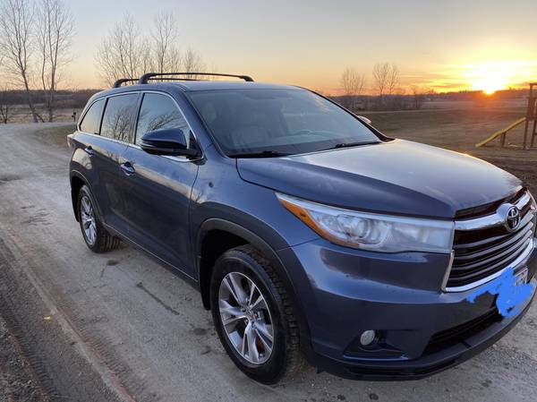 2015 Toyota Highlander LE Plus, AWD V6 for sale in Livonia, MO – photo 2
