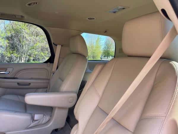 2014 Cadillac Escalade Premium - - by dealer for sale in Pasco, OR – photo 14