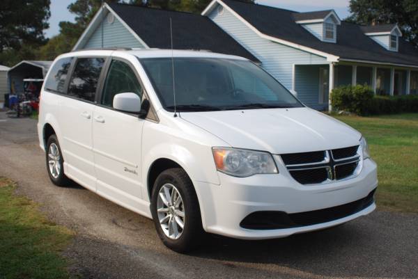 2014 Dodge Braunability Handicap Van for sale in Hattiesburg, MS – photo 3