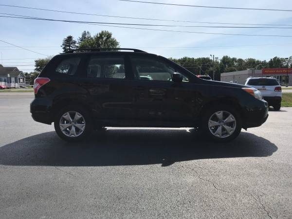 2016 Subaru Forester 2.5i - $690 DOWN - AWD / BLUETOOTH / ONE-OWNER for sale in Dover, DE – photo 4