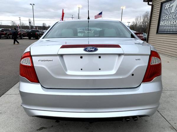 2012 Ford Fusion 4dr Sdn SE FWD - cars & trucks - by dealer -... for sale in Chesaning, MI – photo 5