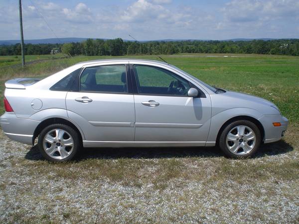 2005 FORD FOCUS ZX4 ST for sale in Gettysburg, PA – photo 3
