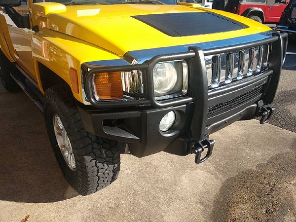 2006 HUMMER H3 Sport Utility - - by dealer - vehicle for sale in Cleveland, GA – photo 12