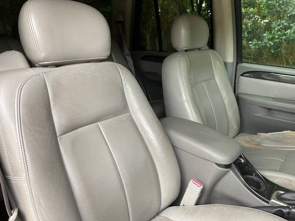 2007 GMC Envoy - TRADES ACCEPTED Priced GREAT! $3995 OBO! Clean... for sale in Lake Mary, FL – photo 9