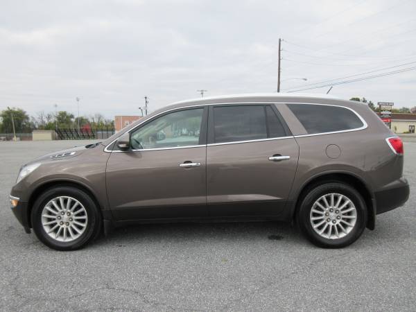 ** 2012 BUICK ENCLAVE LEATHER- AWD! 3RD ROW! GUARANTEED FINANCE! -... for sale in Lancaster, PA – photo 4