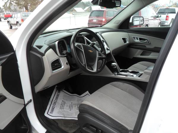 2012 Chevy Equinox LT 2.4 - cars & trucks - by dealer - vehicle... for sale in Kalona, IA – photo 7