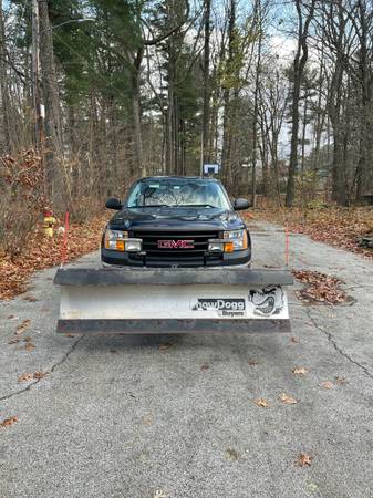 2011 GMC SIERRA 1500 4X4 EXTENDED CAB WITH PLOW 60K MILES - cars &... for sale in Worcester, MA – photo 17