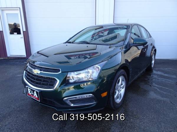 2015 Chevrolet Cruze 1LT Low miles ONlY 18k for sale in Waterloo, IA – photo 2