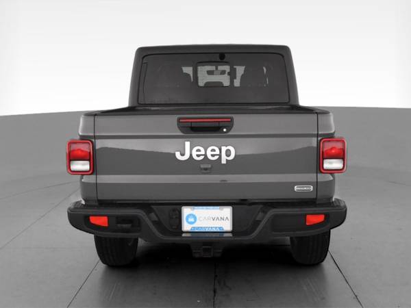 2020 Jeep Gladiator Overland Pickup 4D 5 ft pickup Gray - FINANCE -... for sale in Atlanta, FL – photo 9