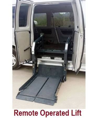 2008 Ford Wheelchair Handicap Conversion Van Side Lift Like New 59k-m for sale in Charleston, SC – photo 7
