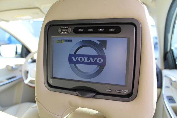 2013 Volvo XC60 T6 - cars & trucks - by dealer - vehicle automotive... for sale in REYNOLDSBURG, OH – photo 13