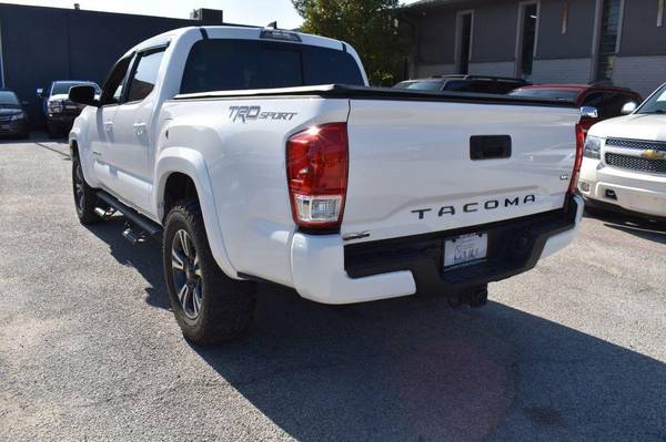 2017 TOYOTA TACOMA DOUBLE CAB -EASY FINANCING AVAILABLE - cars &... for sale in Richardson, TX – photo 7