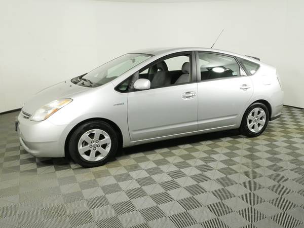 2009 Toyota Prius - cars & trucks - by dealer - vehicle automotive... for sale in Inver Grove Heights, MN – photo 3