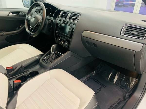 2017 Volkswagen Jetta 1.8T Sport Automatic *GUARANTEED CREDIT... for sale in Streamwood, IL – photo 15