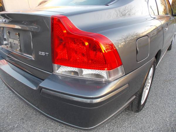 2006 Volvo S60 (low mileage, extra clean, inspected) - cars & trucks... for sale in Carlisle, PA – photo 12