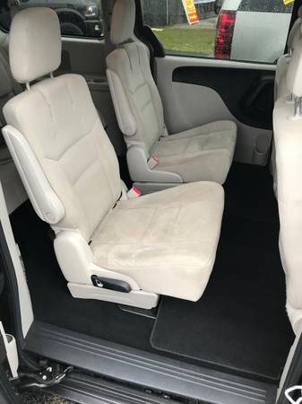 2015 Dodge Grand Caravan, Extra Nice! only 123k miles - cars &... for sale in Appleton, WI – photo 9