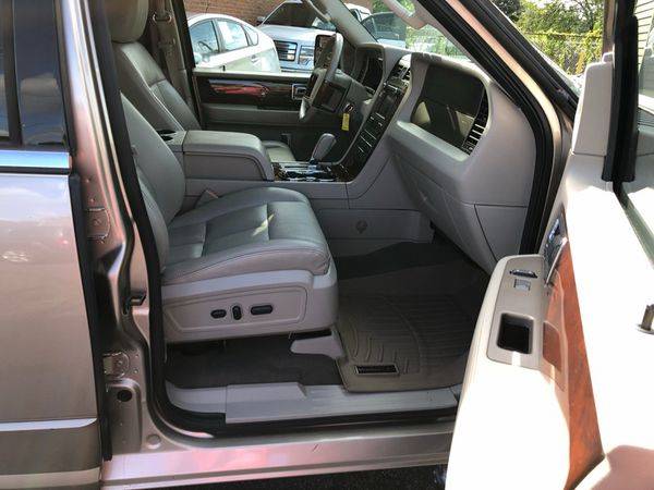 2014 Lincoln Navigator Ultimate 4WD CALL OR TEXT TODAY! for sale in Cleveland, OH – photo 24
