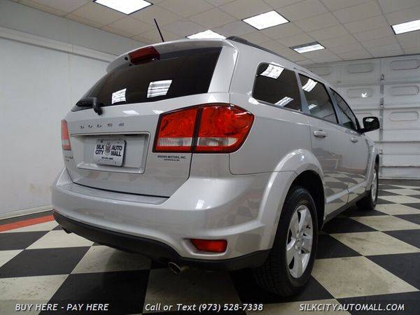 2012 Dodge Journey SXT AWD 3rd Row CLEAN! NEW Tires AWD SXT 4dr SUV - for sale in Paterson, NJ – photo 4