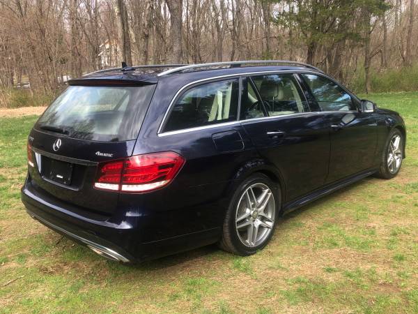 2016 MERCEDES E350 4MATIC WAGON EVERY OPTION 73k MSRP PRISTINE for sale in Stratford, NY – photo 6