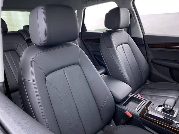 2018 Audi Q5 Premium Sport Utility 4D suv Gray - FINANCE ONLINE -... for sale in Park Ridge, IL – photo 22