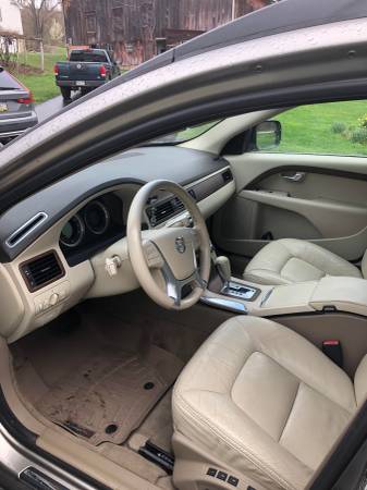 2011 Volvo XC70 12000 obo for sale in Stoystown, PA – photo 6
