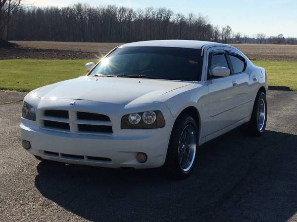 2010 Dodge Charger 5.7 Hemi Street Legal but Drag Race Ready!! $9500... for sale in Chesterfield Indiana, KY – photo 3