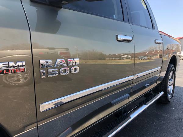 2013 Ram 1500 SLT Big Horn 4X4 Look! - - by dealer for sale in Omro, WI – photo 9