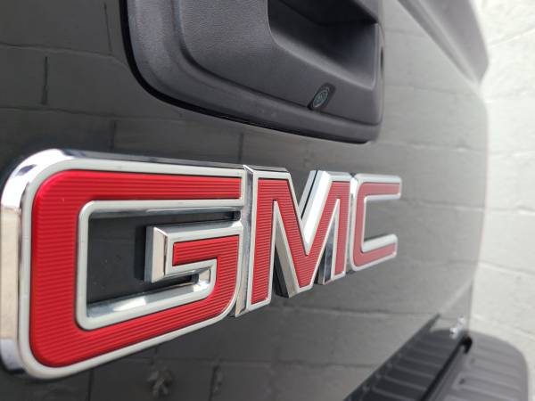 2014 GMC SIERRA 1500 V8 CREW 4X4 20 - - by for sale in KERNERSVILLE, NC – photo 7