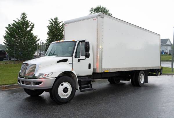 2015 International 4300 26 Foot Box Truck Lift Gate for sale in Glyndon, District Of Columbia – photo 2