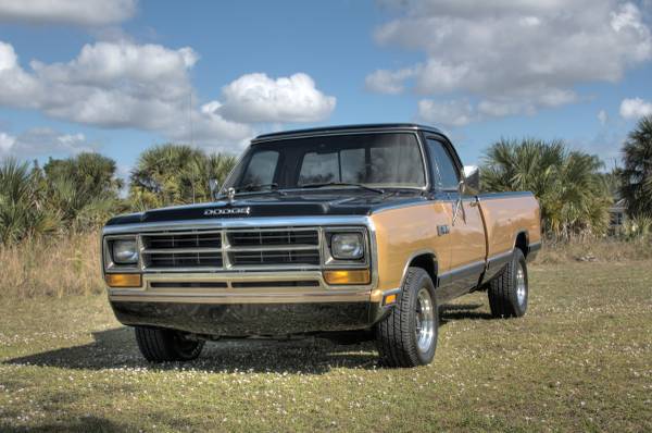 86' Dodge D-150 P/U - cars & trucks - by owner - vehicle automotive... for sale in Port Charlotte, FL – photo 2