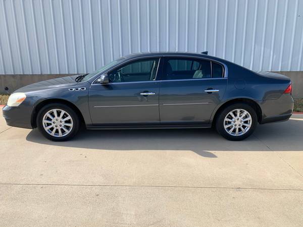 2011 BUICK LUCERNE - cars & trucks - by dealer - vehicle automotive... for sale in Denton, TX – photo 2