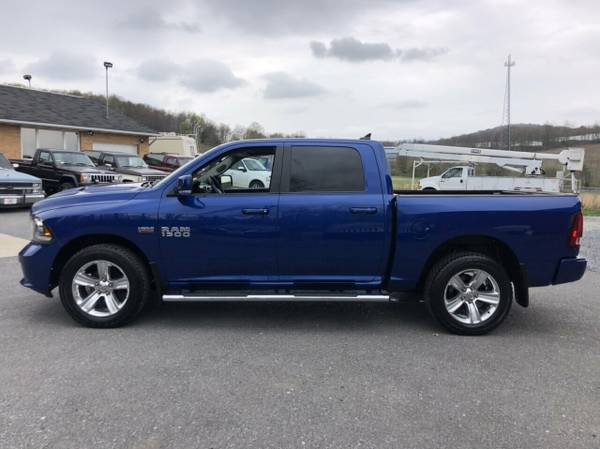 2014 Ram 1500 4WD Crew Cab 140 5 Sport - - by for sale in Johnstown , PA – photo 4