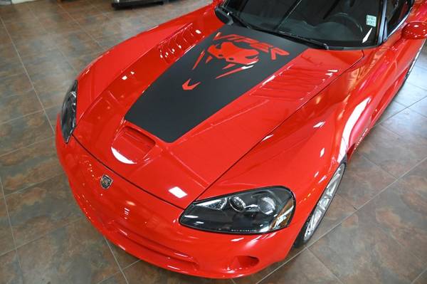 2004 Dodge Viper NOW $2,000 OFF! SRT10 - GORGEOUS LOW K !! Stock#... for sale in Winnipeg, CA – photo 13